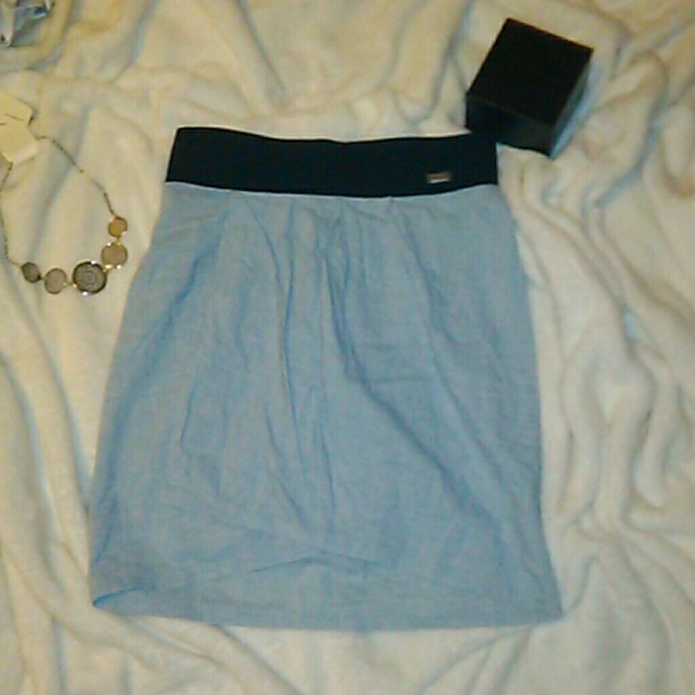 💥NWOT Element Skirt Must See 👀 size small 💥